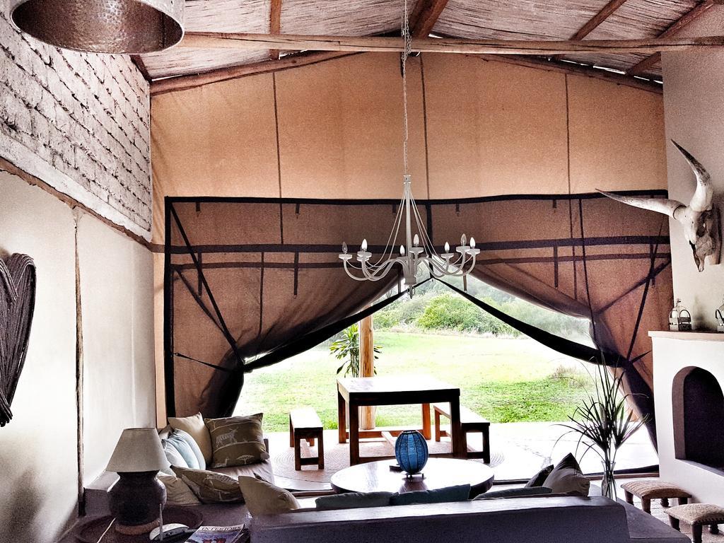 House In The Wild Guest House Maasai Mara Eksteriør bilde